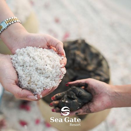 Sea Gate Resort Sweimeh Esterno foto
