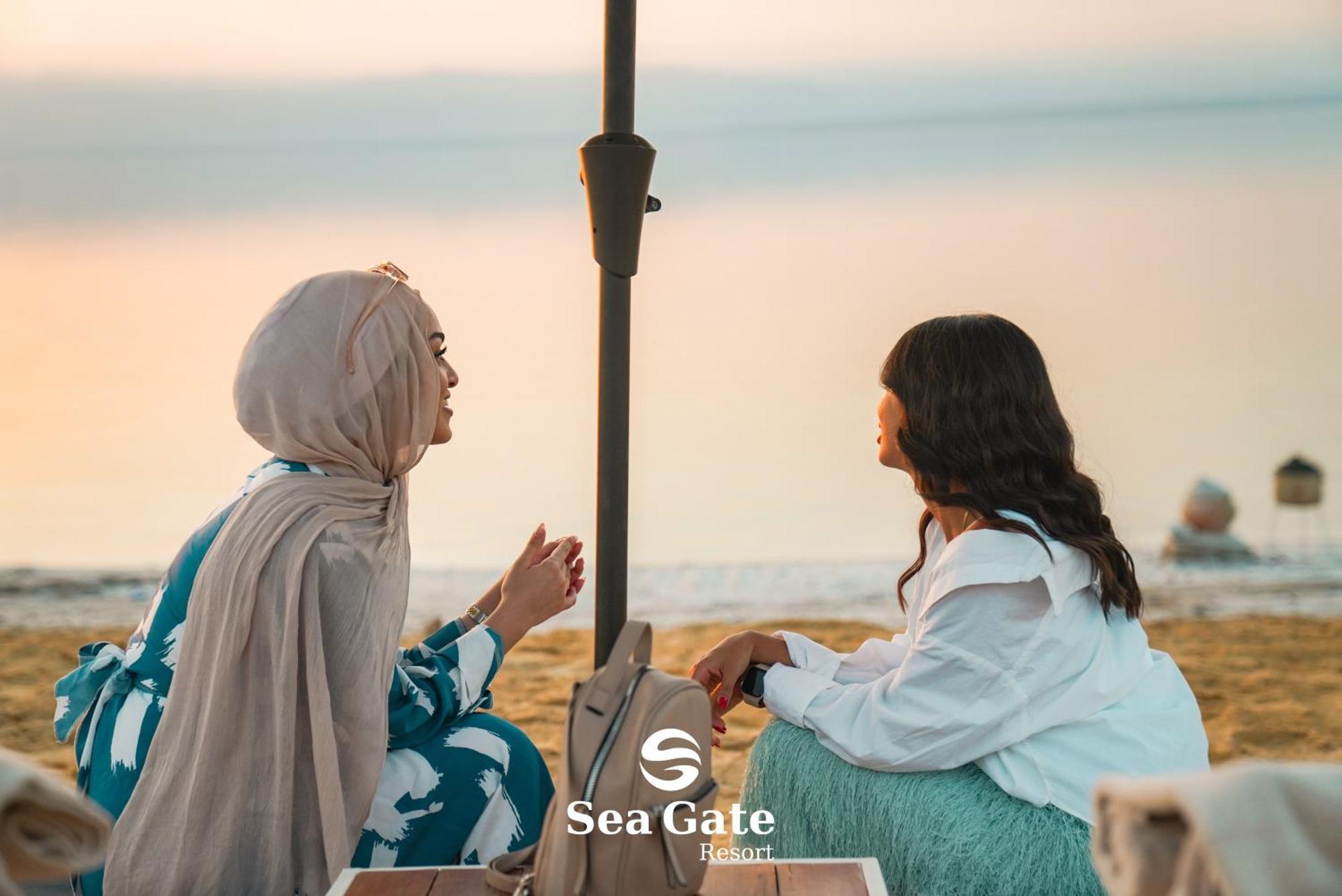 Sea Gate Resort Sweimeh Esterno foto