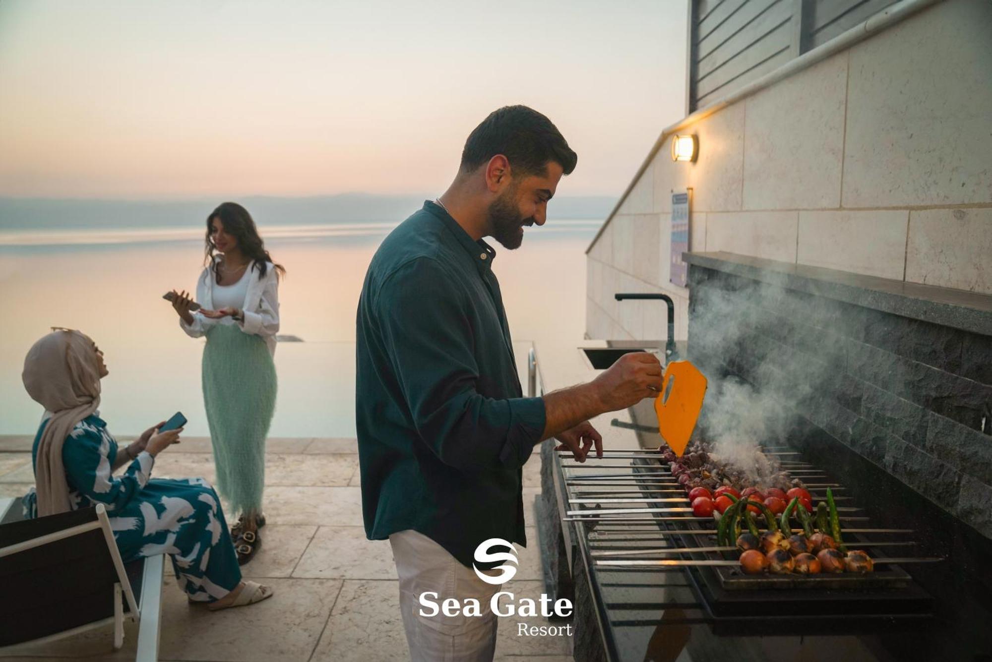 Sea Gate Resort Sweimeh Esterno foto
